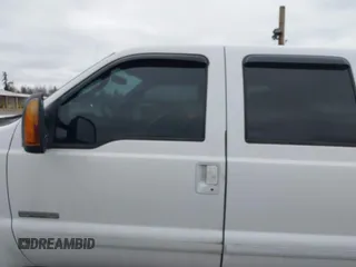 2003 Ford Super Duty F-250 XL with VIN 1FTNW21P63EB35955, listed as a IAAI auction lot 41723586 with 323,973 mi miles. Bid and sale history available at carsss.com. Image 14.