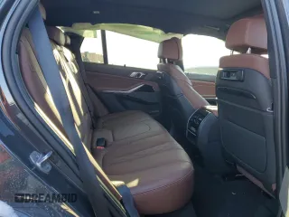 2022 BMW X5 M50i with VIN 5UXJU4C06N9M13151, listed as a Copart auction lot 45640985 with 0 mi miles and Salvage Title. Bid and sale history available at carsss.com. Image 12.