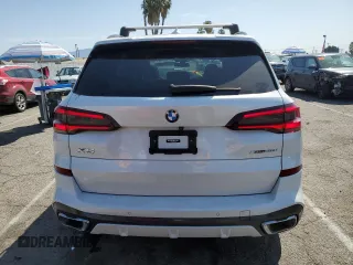 2023 BMW X5 xDrive40i with VIN 5UXCR6C03P9M85000, listed as a Copart auction lot 52116425 with 14,753 mi miles and Salvage Title. Bid and sale history available at carsss.com. Image 6.