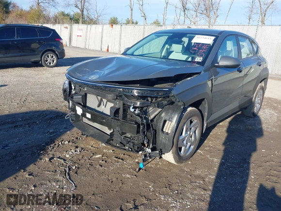 2024 Hyundai Kona SE with VIN KM8HACAB3RU119938, listed as a IAAI auction lot 41234644 with 8,466 mi miles. Bid and sale history available at carsss.com. Image 2.