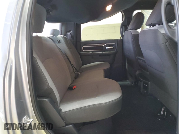 2024 Ram 2500 Big Horn с VIN 3C6UR5DJ3RG353713, выставлен на аукционе Copart как лот 63202265 с пробегом 5 551 миль миль и Чистый • Clean title. История ставок и продаж доступна на DreamBid. Изображение 10.