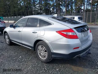 2013 Honda Crosstour EX with VIN 5J6TF3H30DL002597, listed as a IAAI auction lot 41789253 with 101,231 mi miles. Bid and sale history available at carsss.com. Image 3.