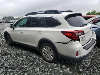 2015 Subaru Outback Premium with VIN 4S4BSADC2F3357003, listed as a Copart auction lot 58920125 with 196,786 mi miles and Salvage title. Bid and sale history available at DreamBid. Image 2.
