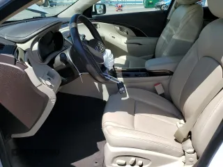 2016 Buick LaCrosse Premium II with VIN 1G4GF5G37GF143931, listed as a Copart auction lot 67725734 with 55,592 mi miles and Salvage Title. Bid and sale history available at carsss.com. Image 7.