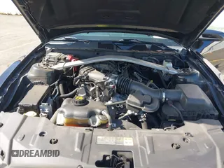 2013 Ford Mustang V6 с VIN 1ZVBP8EM9D5246601, выставлен на аукционе IAAI как лот 42239109 с пробегом 116 780 миль миль и . История ставок и продаж доступна на DreamBid. Изображение 10.