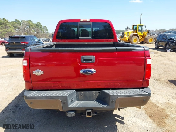2015 Ford Super Duty F-250 SRW Lariat with VIN 1FT7W2BT5FED40059, listed as a IAAI auction lot 41762002 with 117,036 mi miles. Bid and sale history available at carsss.com. Image 17.