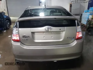 2004 Toyota Prius with VIN JTDKB20U640009390, listed as a Copart auction lot 88704105 with 203,798 mi miles and Salvage Title. Bid and sale history available at carsss.com. Image 6.