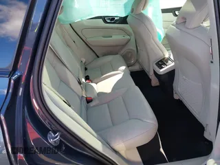 2024 Volvo XC60 Ultimate Dark Theme с VIN YV4L12RM6R1913362, выставлен на аукционе IAAI как лот 41596343 с пробегом 4 171 миль миль и . История ставок и продаж доступна на DreamBid. Изображение 8.
