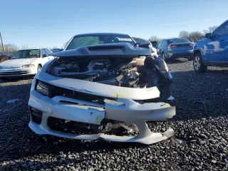 2022 Dodge Charger SRT Hellcat Widebody z VIN 2C3CDXL98NH159571, wystawiony jako Copart lot #87457204 z przebiegiem 15 828 mil mil oraz Szkoda całkowita • Salvage title. Historia ofert i sprzedaży dostępna na DreamBid. Obrazek 5.
