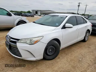 2015 Toyota Camry XLE z VIN 4T1BF1FK8FU920008, wystawiony jako Copart lot #59016005 z przebiegiem 172 061 mil mil oraz Szkoda całkowita • Salvage title. Historia ofert i sprzedaży dostępna na DreamBid. Obrazek 1.