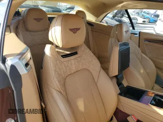 2020 Bentley Continental GT GT V8 z VIN SCBDG4ZGXLC078411, wystawiony jako Copart lot #75412244 z przebiegiem Nie podano mil oraz Nie do naprawy • Non repairable. Historia ofert i sprzedaży dostępna na DreamBid. Obrazek 10.
