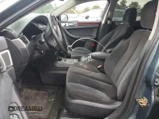 2005 Chrysler Pacifica Touring z VIN 2C4GM68455R572787, wystawiony jako Copart lot #54527005 z przebiegiem 78 176 mil mil oraz Szkoda całkowita • Salvage title. Historia ofert i sprzedaży dostępna na DreamBid. Obrazek 7.