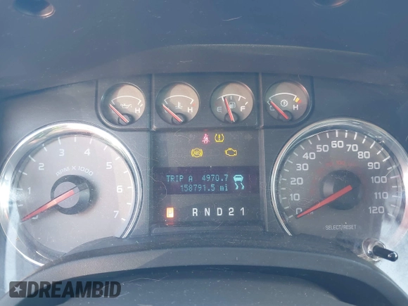 2009 Ford F-150 XL with VIN 1FTRF12W39KC17377, listed as a IAAI auction lot 40639923 with 158,791 mi miles and . Bid and sale history available at DreamBid. Image 7.
