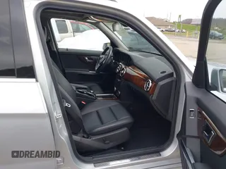 2014 Mercedes-Benz GLK 350 with VIN WDCGG8JB7EG202576, listed as a IAAI auction lot 42013852 with 42,838 mi miles and . Bid and sale history available at DreamBid. Image 5.
