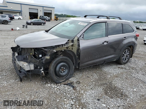 2019 Toyota Highlander SE with VIN 5TDJZRFH9KS936811, listed as a Copart auction lot 60310505 with 129,988 mi miles and Salvage title. Bid and sale history available at DreamBid. Image 1.