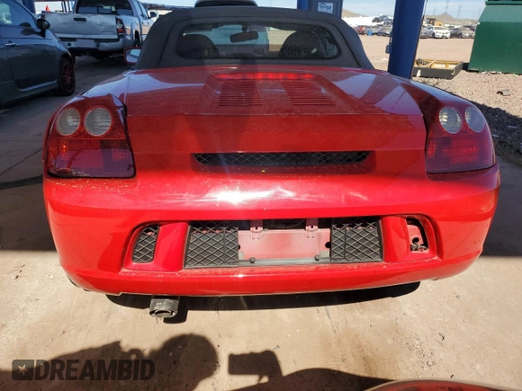 2004 Toyota MR2 z VIN JTDFR320840070477, wystawiony jako Copart lot #77913024 z przebiegiem 60 694 mil mil oraz Szkoda całkowita • Salvage title. Historia ofert i sprzedaży dostępna na DreamBid. Obrazek 6.