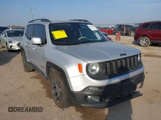 2018 Jeep Renegade Latitude with VIN ZACCJABB5JPJ51584, listed as a IAAI auction lot 41538967 with 85,592 mi miles. Bid and sale history available at carsss.com. Image 1.