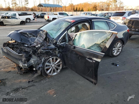 2014 Buick Verano Convenience Group with VIN 1G4PR5SK4E4215411, listed as a Copart auction lot 84410094 with 0 mi miles and Salvage Title. Bid and sale history available at carsss.com. Image 1.