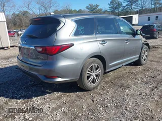 2019 Infiniti QX60 LUXE with VIN 5N1DL0MN1KC568480, listed as a IAAI auction lot 41358947 with 110,972 mi miles. Bid and sale history available at carsss.com. Image 4.