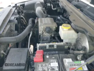 2019 Ram 1500 Limited z VIN 1C6SRFHTXKN603079, wystawiony jako IAAI lot #42847948 z przebiegiem 146 727 mil mil oraz . Historia ofert i sprzedaży dostępna na DreamBid. Obrazek 19.