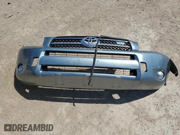 2008 Toyota RAV4 Limited with VIN JTMZK31V986011942, listed as a Copart auction lot 60715435 with 73,992 mi miles and Salvage title. Bid and sale history available at DreamBid. Image 12.