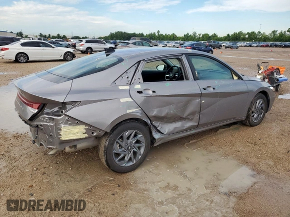 2024 Hyundai Elantra SEL with VIN KMHLM4DG5RU693830, listed as a Copart auction lot 56229385 with 23,682 mi miles and Salvage title. Bid and sale history available at DreamBid. Image 3.