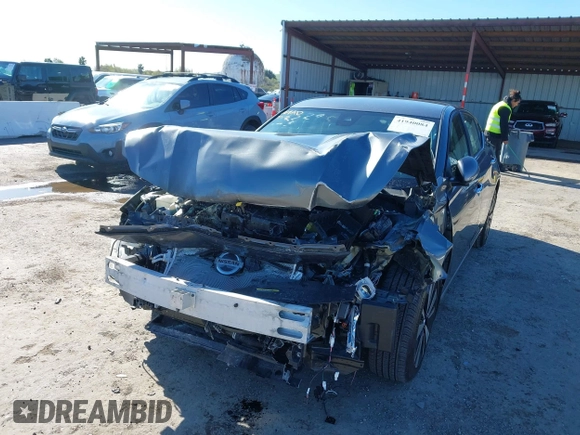 2022 Nissan Altima SV z VIN 1N4BL4DV6NN403932, wystawiony jako IAAI lot #41940084 z przebiegiem 6 292 mil mil oraz . Historia ofert i sprzedaży dostępna na DreamBid. Obrazek 6.