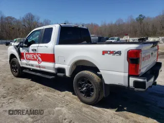 2023 Ford F-350 с VIN 1FT8X3BA8PED14174, выставлен на аукционе Copart как лот 49253055 с пробегом 18 153 миль миль и Списание • Salvage title. История ставок и продаж доступна на DreamBid. Изображение 2.
