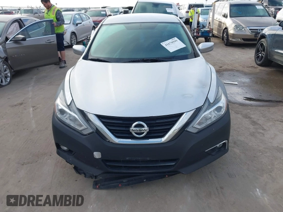 2017 Nissan Altima SL with VIN 1N4AL3AP6HC123908, listed as a IAAI auction lot 41670999 with 90,846 mi miles and . Bid and sale history available at DreamBid. Image 12.
