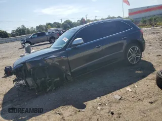 2015 Audi SQ5 Premium Plus with VIN WA1CGAFP0FA012195, listed as a Copart auction lot 69400444 with 0 mi miles and Salvage Title. Bid and sale history available at carsss.com. Image 1.