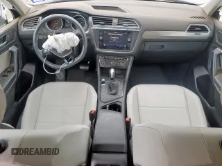 2021 Volkswagen Tiguan SE z VIN 3VV3B7AX8MM024773, wystawiony jako Copart lot #57863475 z przebiegiem 61 533 mil mil oraz Szkoda całkowita • Salvage title. Historia ofert i sprzedaży dostępna na DreamBid. Obrazek 8.