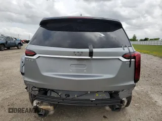 2024 Cadillac XT6 FWD Premium Luxury z VIN 1GYKPCRS2RZ741375, wystawiony jako Copart lot #54308865 z przebiegiem 9 932 mil mil oraz Szkoda całkowita • Salvage title. Historia ofert i sprzedaży dostępna na DreamBid. Obrazek 6.
