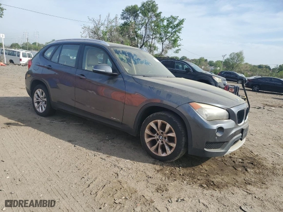 2013 BMW X1 xDrive28i with VIN WBAVL1C56DVR91026, listed as a Copart auction lot 54798275 with 115,194 mi miles and Clean Title. Bid and sale history available at carsss.com. Image 4.