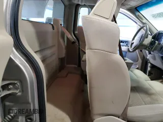 2006 Ford F-150 XL с VIN 1FTRF12W76NA72046, выставлен на аукционе Copart как лот 63699515 с пробегом 94 370 миль миль и Списание • Salvage title. История ставок и продаж доступна на DreamBid. Изображение 10.