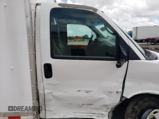 2011 GMC Savana Commercial Work Van with VIN 1GDY72BA6B1903116, listed as a Copart auction lot 72749984 with 156,292 mi miles and Salvage Title. Bid and sale history available at carsss.com. Image 12.