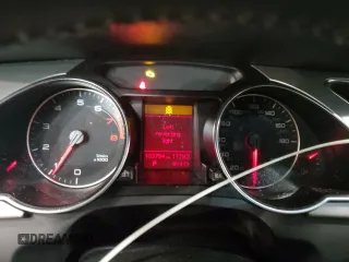 2012 Audi A5 Premium z VIN WAUCFAFH9CN002526, wystawiony jako Copart lot #85496464 z przebiegiem 103 794 mil mil oraz Szkoda całkowita • Salvage title. Historia ofert i sprzedaży dostępna na DreamBid. Obrazek 9.