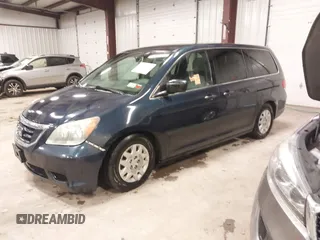 2009 Honda Odyssey LX z VIN 5FNRL38229B042383, wystawiony jako IAAI lot #42080457 z przebiegiem 195 653 mil mil oraz . Historia ofert i sprzedaży dostępna na DreamBid. Obrazek 2.