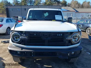 2024 Ford Bronco Big Bend with VIN 1FMDE7AH7RLB15038, listed as a IAAI auction lot 41504232 with 344 mi miles. Bid and sale history available at carsss.com. Image 13.