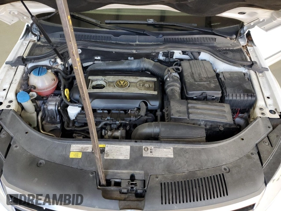 2015 Volkswagen CC R-Line with VIN WVWBN7AN6FE813870, listed as a Copart auction lot 52073215 with 155,216 mi miles and Clean Title. Bid and sale history available at DreamBid. Image 11.