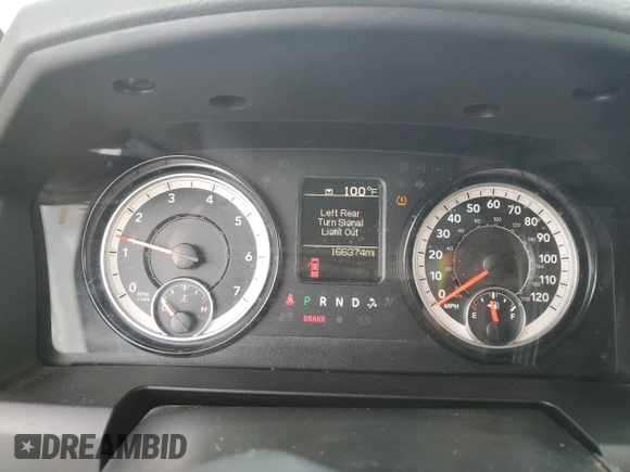 2018 Ram 2500 Tradesman with VIN 3C6LR5AT4JG314005, listed as a Copart auction lot 59998394 with 166,374 mi miles and Salvage title. Bid and sale history available at DreamBid. Image 9.