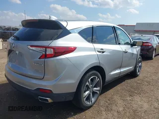 2022 Acura RDX w/Advance Package with VIN 5J8TC2H72NL002017, listed as a IAAI auction lot 41531987 with 34,197 mi miles. Bid and sale history available at carsss.com. Image 4.