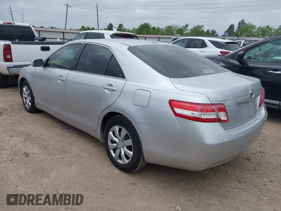 2010 Toyota Camry with VIN 4T1BF3EK5AU556913, listed as a IAAI auction lot 41936130 with 117,707 mi miles and . Bid and sale history available at DreamBid. Image 3.