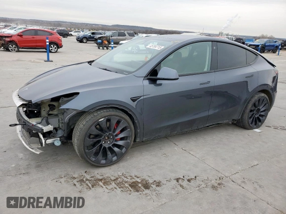 2022 Tesla Model Y Performance with VIN 7SAYGDEF4NF380863, listed as a Copart auction lot 45704715 with 42,600 mi miles and Salvage title. Bid and sale history available at DreamBid. Image 1.