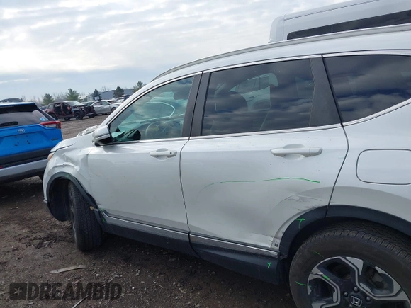 2017 Honda CR-V Touring with VIN 5J6RW2H92HL040217, listed as a IAAI auction lot 41044193 with 180,842 mi miles. Bid and sale history available at carsss.com. Image 14.