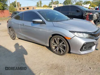 2018 Honda Civic Si z VIN 2HGFC3A58JH753402, wystawiony jako IAAI lot #40571659 z przebiegiem 77 033 mil mil oraz . Historia ofert i sprzedaży dostępna na DreamBid. Obrazek 1.