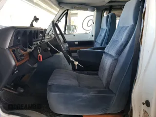 1992 Dodge Cargo z VIN 2B6HB21X8NK122023, wystawiony jako Copart lot #55912575 z przebiegiem 131 470 mil mil oraz Czysty tytuł • Clean title. Historia ofert i sprzedaży dostępna na DreamBid. Obrazek 7.