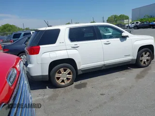 2013 GMC Terrain SLE with VIN 2GKALMEK0D6112781, listed as a IAAI auction lot 42039012 with 208,888 mi miles. Bid and sale history available at carsss.com. Image 4.