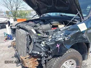 2004 Ford F-350 XL с VIN 1FTSW31P14EA51424, выставлен на аукционе IAAI как лот 42070460 с пробегом Не указан миль и . История ставок и продаж доступна на DreamBid. Изображение 21.