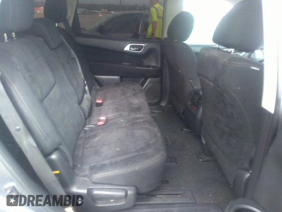 2016 Nissan Pathfinder Platinum with VIN 5N1AR2MNXGC625831, listed as a IAAI auction lot 42257421 with 162,803 mi miles and . Bid and sale history available at DreamBid. Image 8.