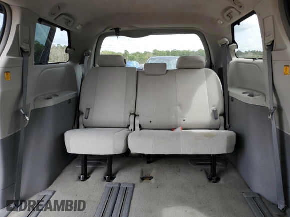 2012 Toyota Sienna LE AAS with VIN 5TDKK3DC7CS212274, listed as a Copart auction lot 70333984 with 0 mi miles and Salvage Title. Bid and sale history available at carsss.com. Image 10.